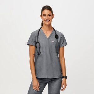 FIGS I Small I Graphite Catarina One-Pocket Scrub Top